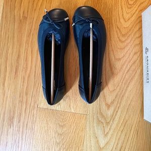 Groundies Barefoot Felicia Women's Flats